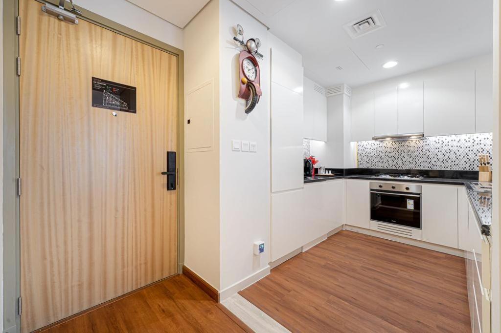 Paramount Midtown Luxury 2 Bedroom With Full Burj-Khalifa View Dubai Eksteriør bilde